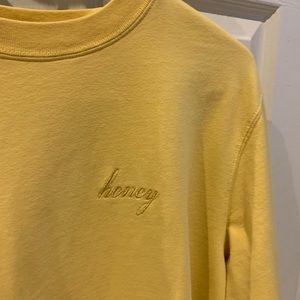 Brandy Melville honey pullover